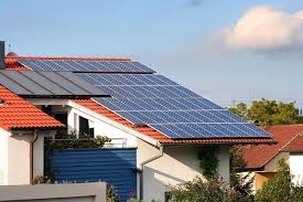 Solárne panely na strechu
